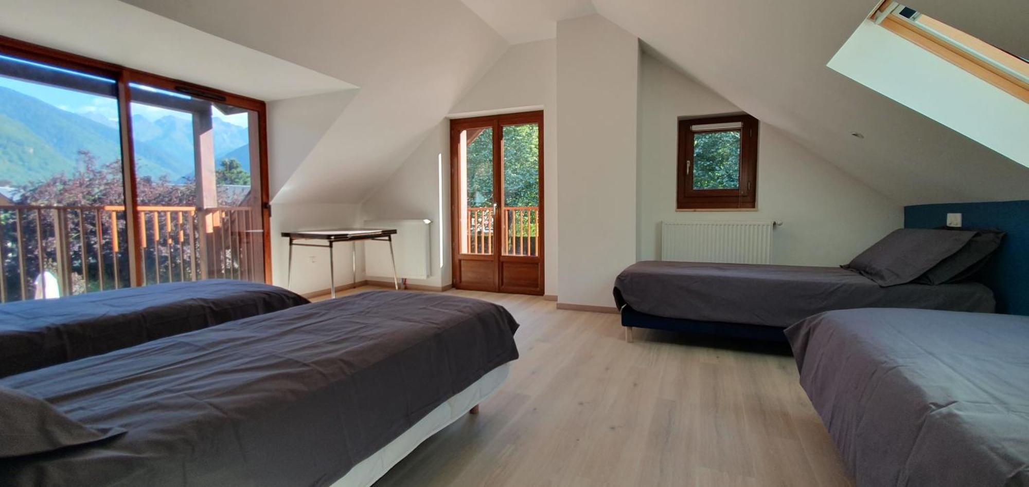 Maison De La Lionne Bagnères-de-Luchon Екстериор снимка